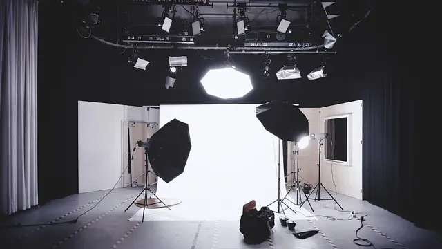 Practical Steps to Transition from Hobbyist to Professional Photographer