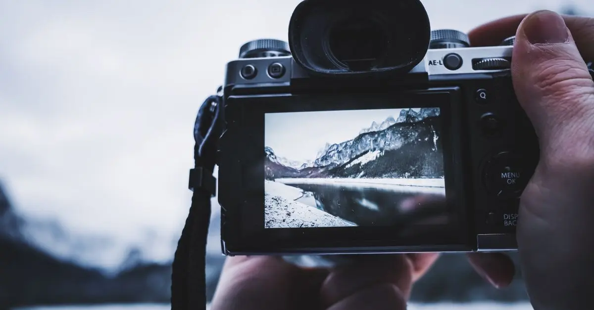 The Essential Steps to Become a Photographer